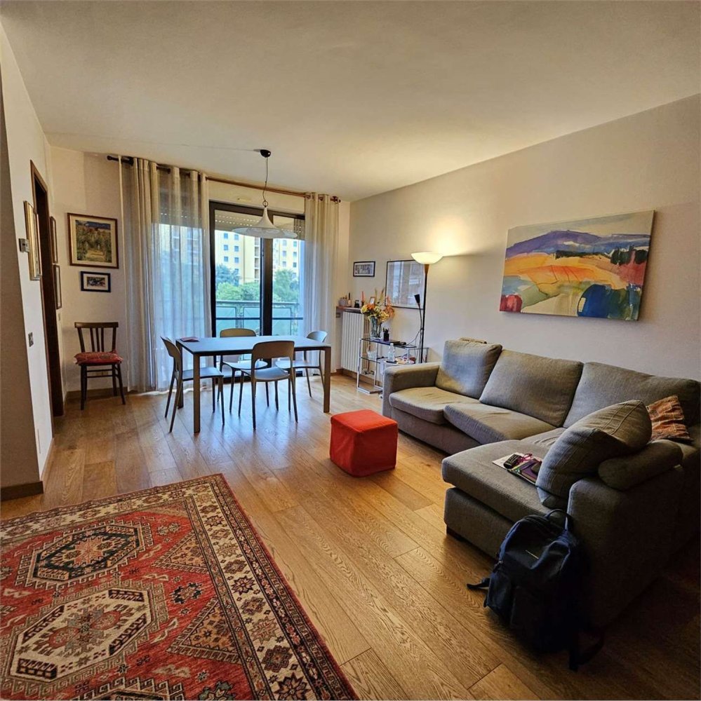 Квартира с 4 комнатами в Милан, Италия № 263939