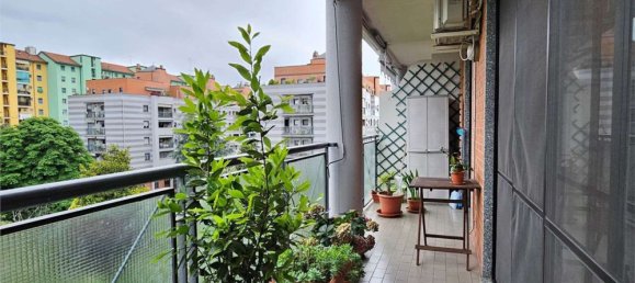 Квартира с 4 комнатами в Милан, Италия № 263939 5