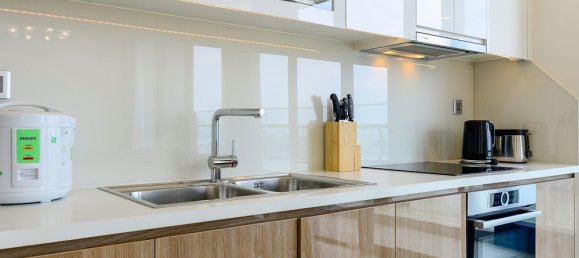 3 bedrooms Apartment in District 1, Vietnam No. 18376 9