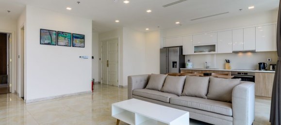 3 bedrooms Apartment in District 1, Vietnam No. 18376 8