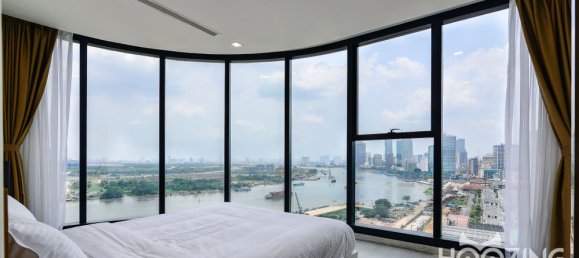 3 bedrooms Apartment in District 1, Vietnam No. 18376 2