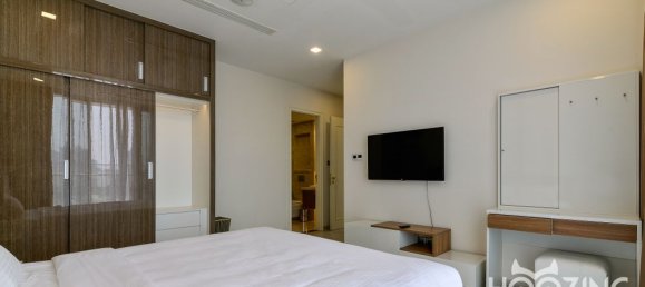 3 bedrooms Apartment in District 1, Vietnam No. 18376 28