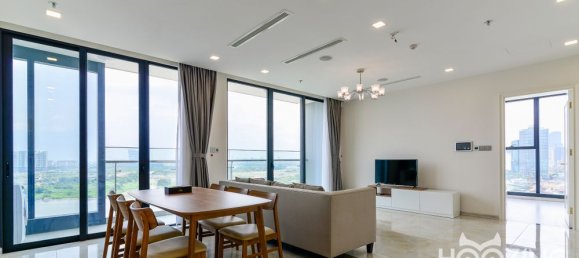 3 bedrooms Apartment in District 1, Vietnam No. 18376 4