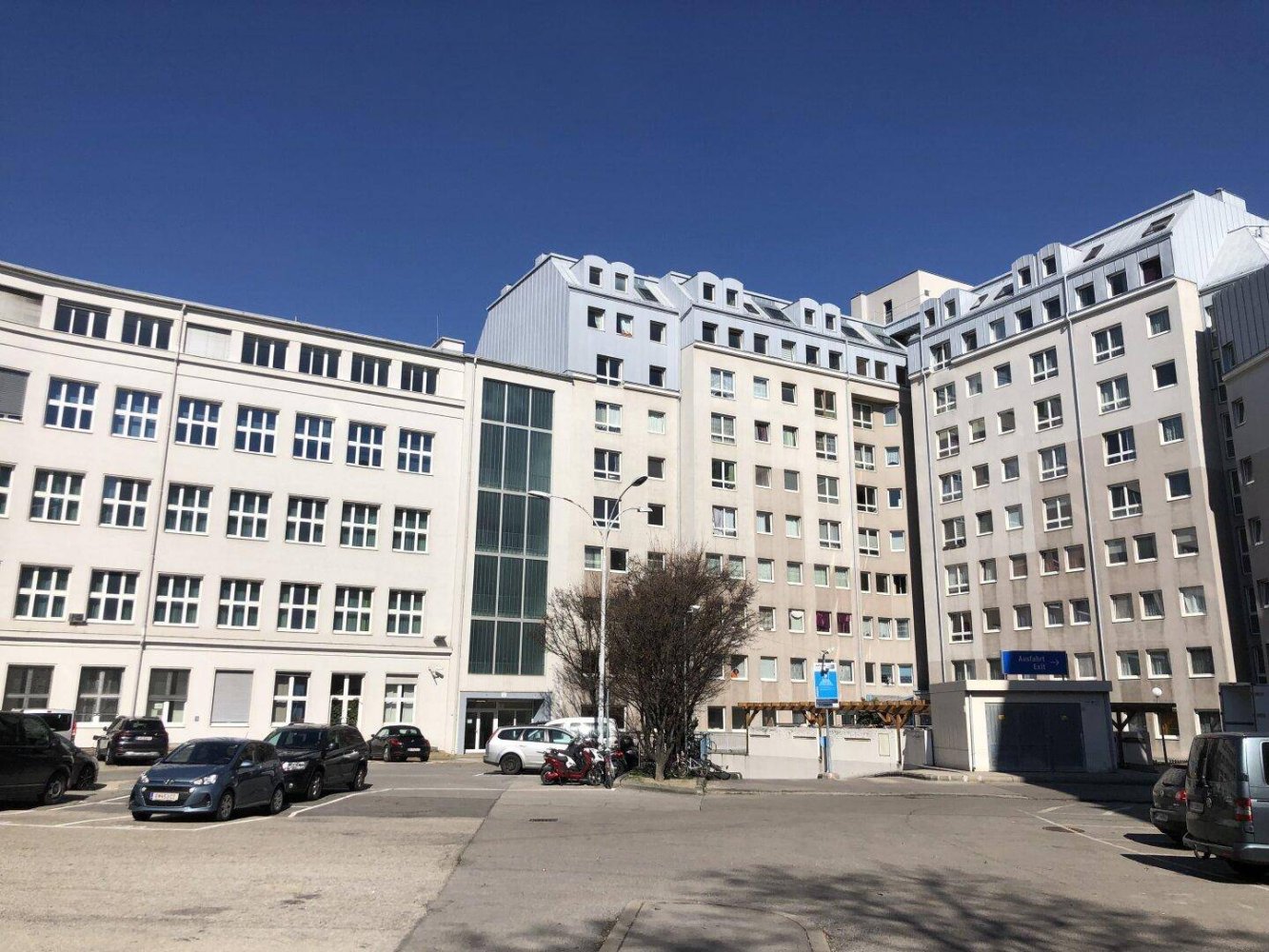 Apartamento de 2 habitaciónes en Favoriten, Austria No. 206405