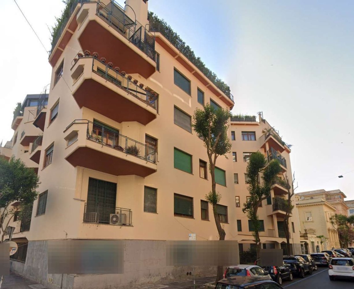 Квартира с 9 спальнями в Рим, Италия № 332092