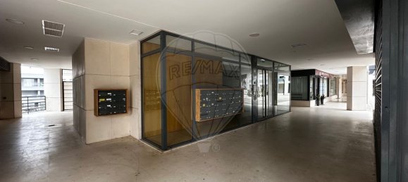 3 Schlafzimmer Wohnung in Lisbon, Portugal, Nr. 91061 4