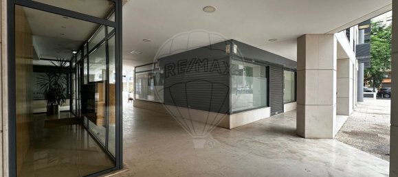 3 Schlafzimmer Wohnung in Lisbon, Portugal, Nr. 91061 5