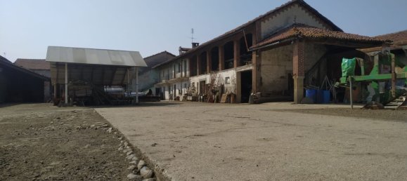 6 rooms House in Castagnole Piemonte, Italy No. 70735 30