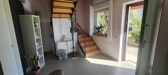 6 rooms Villa in Rogliano, Italy No. 268947 5