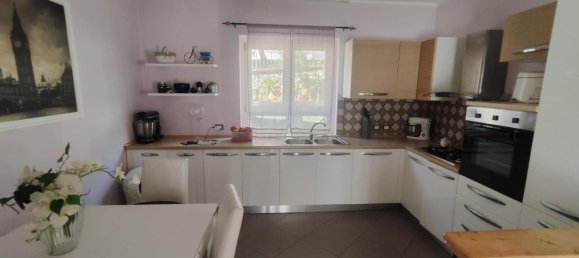6 rooms Villa in Rogliano, Italy No. 268947 7