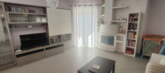 6 rooms Villa in Rogliano, Italy No. 268947 6