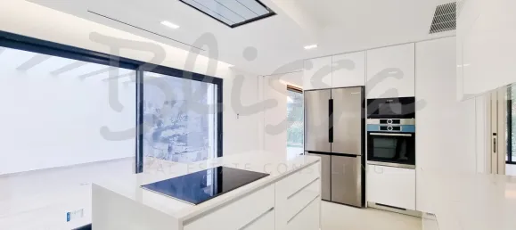 4 bedrooms House in Cascais, Portugal No. 126656 8