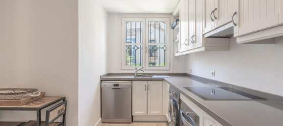 5 bedrooms Townhouse in Marbella, Spain No. 246150 24