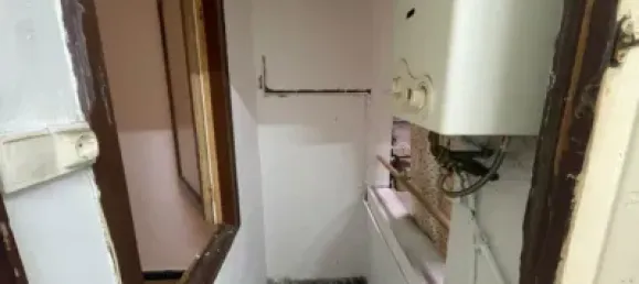 3 bedrooms Apartment in L'Hospitalet de Llobregat, Spain No. 138631 4