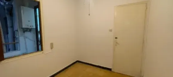 3 bedrooms Apartment in L'Hospitalet de Llobregat, Spain No. 138631 5