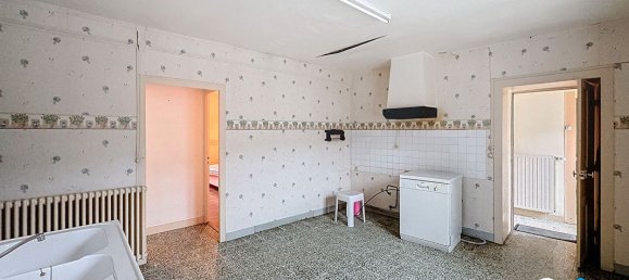 3 bedrooms House in Cravant, France No. 88417 4