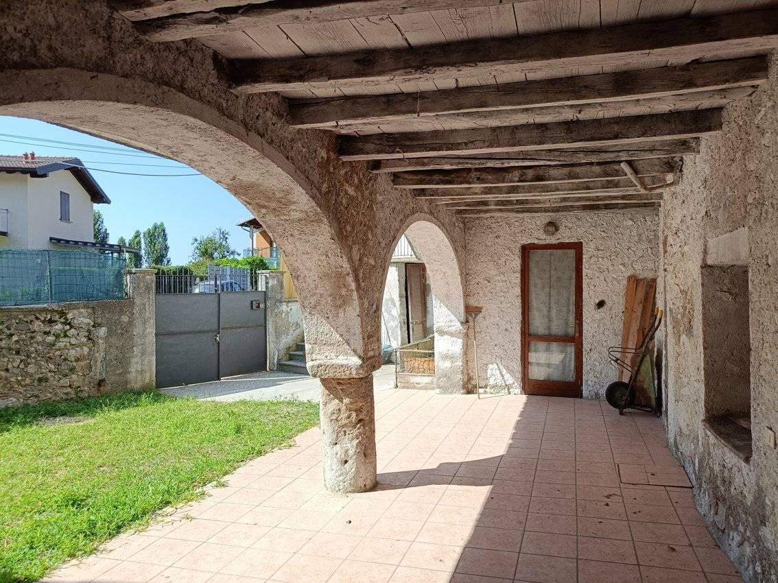 6 rooms House in Provaglio Val Sabbia, Italy No. 72482