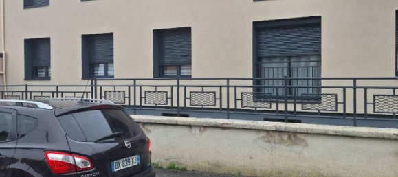 3 bedrooms Apartment in Reims, France No. 154998 5