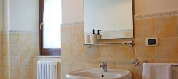 10-Zimmer Haus in Belmonte Piceno, Italy, Nr. 103573 22