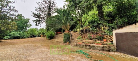 10-Zimmer Haus in Belmonte Piceno, Italy, Nr. 103573 42