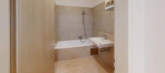 Квартира с 2 комнатами в Фельдкирхен бай Грац, Австрия № 51351 11