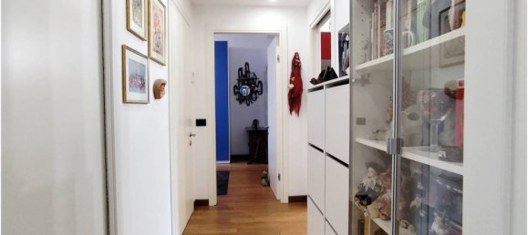 2 bedrooms Apartment in Baranzate, Italy No. 272830 10