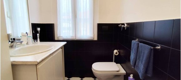 2 bedrooms Apartment in Baranzate, Italy No. 272830 15