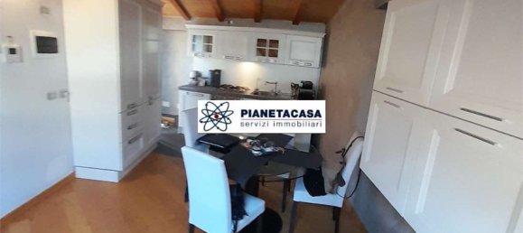 3-salle Appartement à Bergamo, Italy No. 266005 5