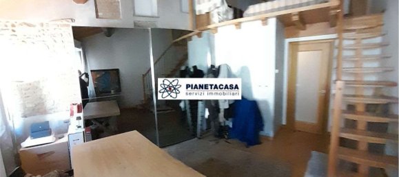 3-salle Appartement à Bergamo, Italy No. 266005 18