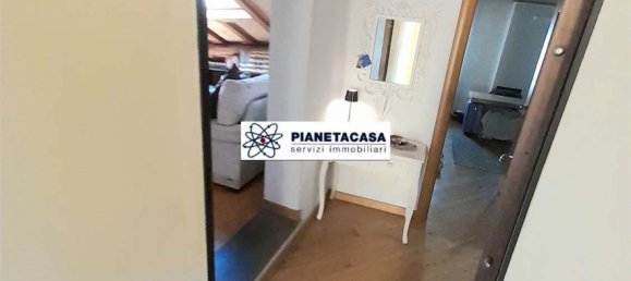 3-salle Appartement à Bergamo, Italy No. 266005 7