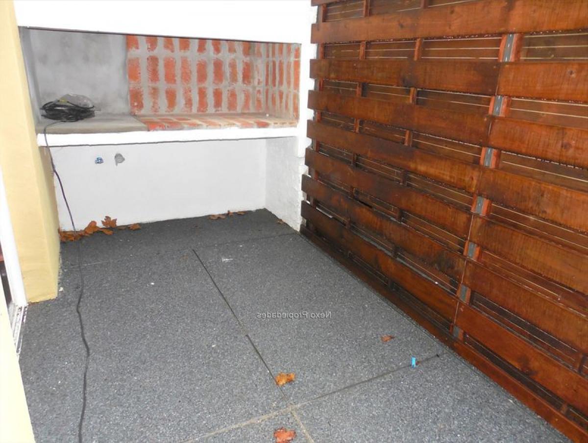 Apartamento de 2 dormitorios en Montevideo, Uruguay No. 7010