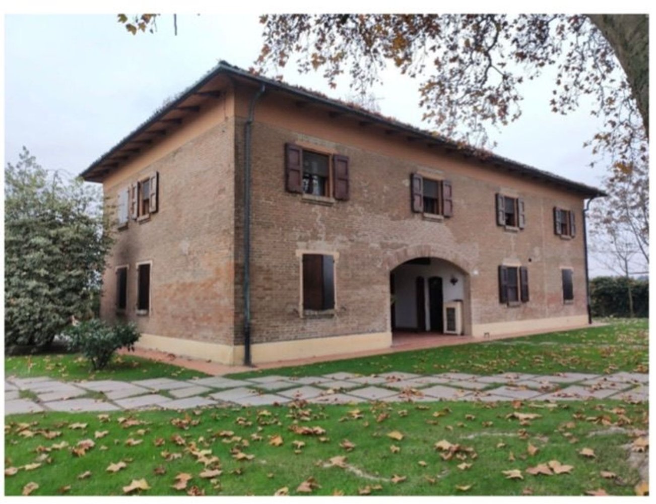 10-salle Maison à San Giorgio di Piano, Italy No. 100832