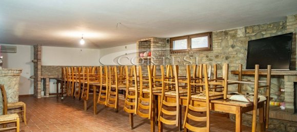 8 bedrooms Villa in San Giustino, Italy No. 324921 3