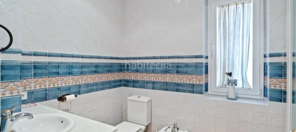 4 Schlafzimmer Villa in Malaga, Spain, Nr. 107212 9