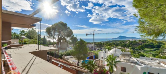 4 bedrooms Villa in Altea, Spain No. 5315 19