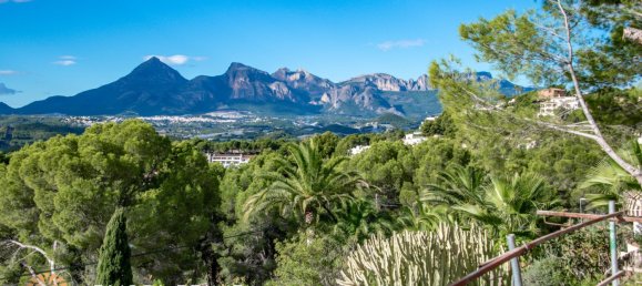 4 bedrooms Villa in Altea, Spain No. 5315 5