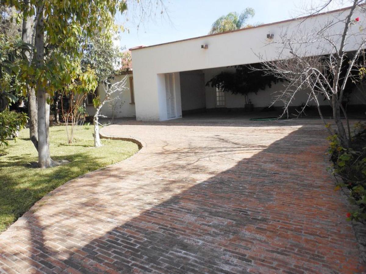 4 bedrooms House in San Luis Potosi, Mexico No. 180843