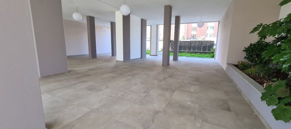 2 bedrooms Apartment in Cuneo, Italy No. 66386 10