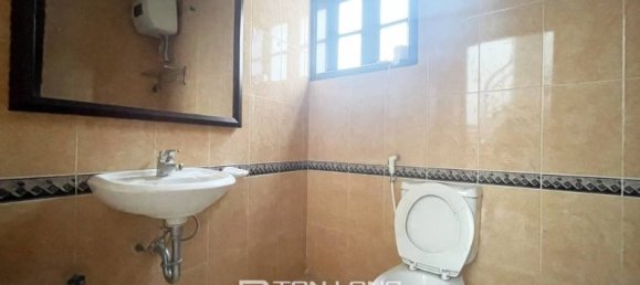 5 bedrooms Villa in Tay Ho, Vietnam No. 623 23