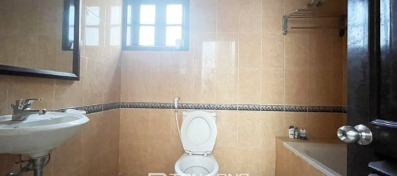 5 bedrooms Villa in Tay Ho, Vietnam No. 623 22