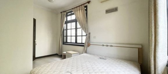 5 bedrooms Villa in Tay Ho, Vietnam No. 623 21