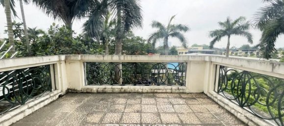 5 bedrooms Villa in Tay Ho, Vietnam No. 623 30