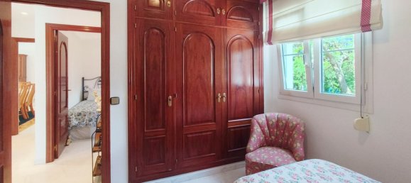 Apartamento de 4 dormitorios en Marbella, Spain No. 135021 20