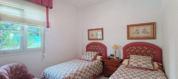Apartamento de 4 dormitorios en Marbella, Spain No. 135021 19