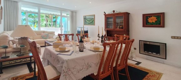 Apartamento de 4 dormitorios en Marbella, Spain No. 135021 6