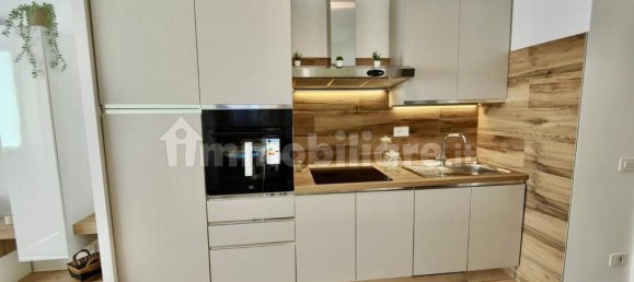 2 Schlafzimmer Wohnung in Milan, Italy, Nr. 358947 16