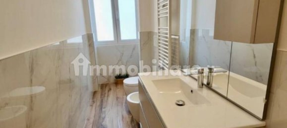 2 Schlafzimmer Wohnung in Milan, Italy, Nr. 358947 3