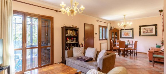 Villa de 5 divisões em San Gregorio di Catania, Italy N.º 108446 4