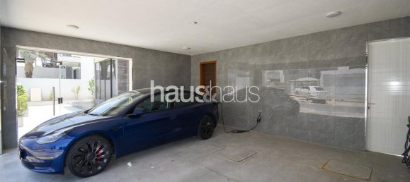 Villa T5 em Al Furjan, UAE N.º 99102 17