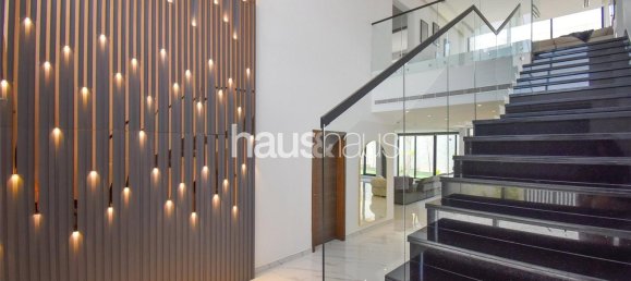 Villa T5 em Al Furjan, UAE N.º 99102 4